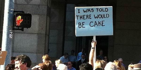 hilarious protest signs cake The Most Hilarious Protest Signs Ever