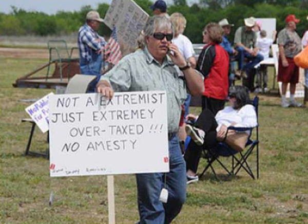 hilarious protest signs extremist The Most Hilarious Protest Signs Ever