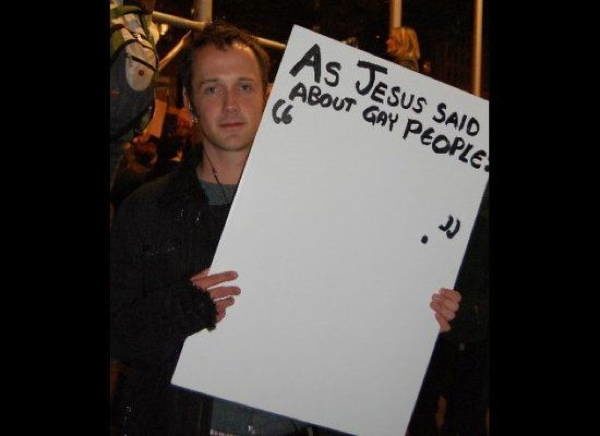 hilarious protest signs gay people The Most Hilarious Protest Signs Ever